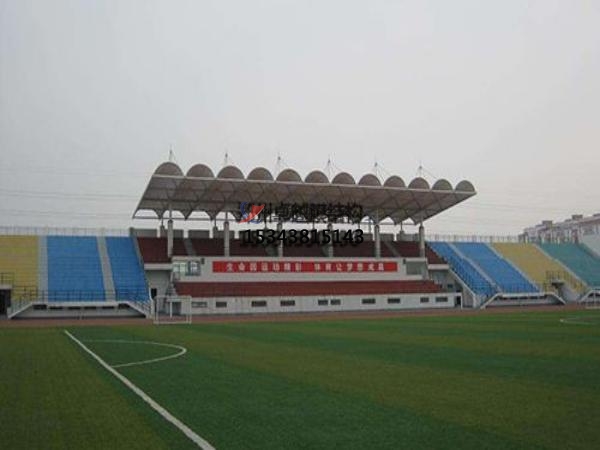 肅南裕<font color='red'>膜結構看臺</font>雨棚生產設計安裝
